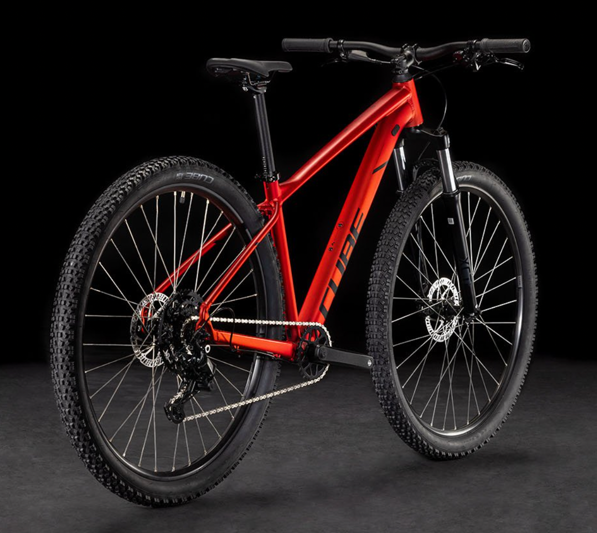 Bicicleta Cube Aim Pro (2025)