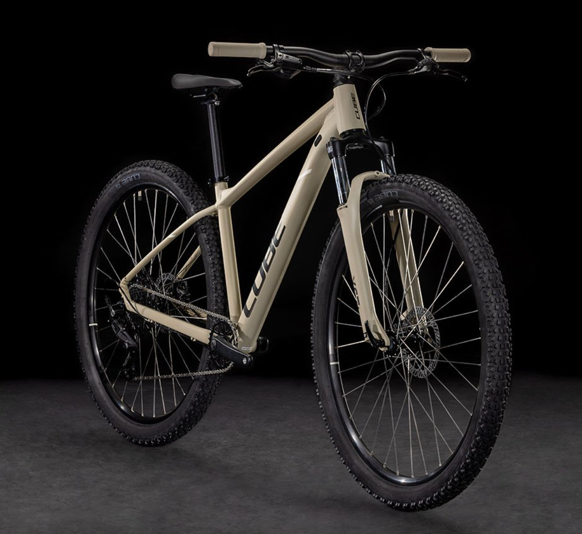Bicicleta Cube Aim Pro (2025)