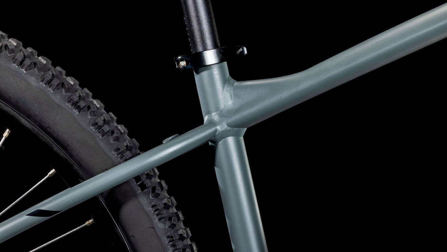 Bicicleta Cube Aim One (2025)