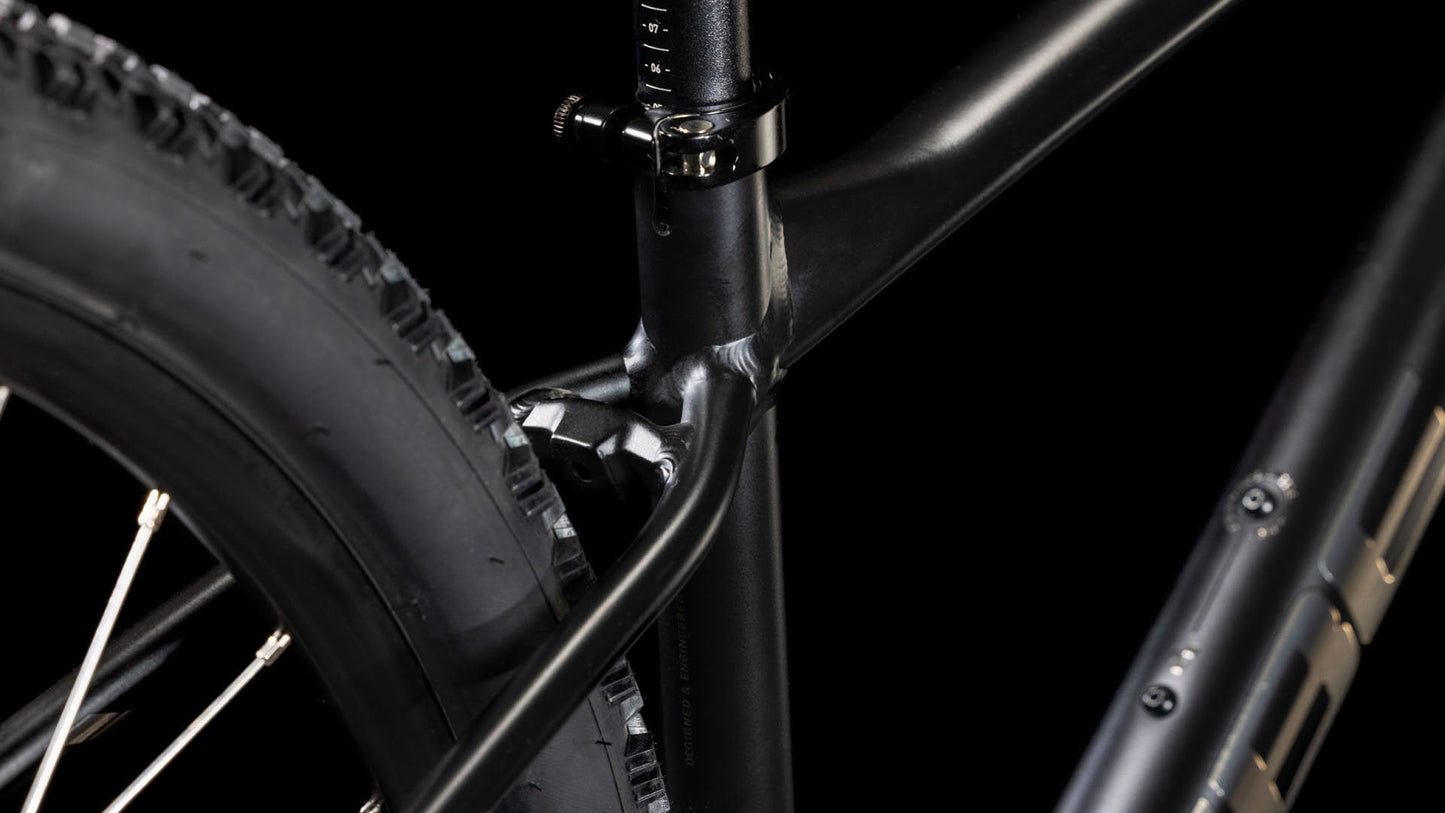 Bicicleta Cube Aim Pro (2025)