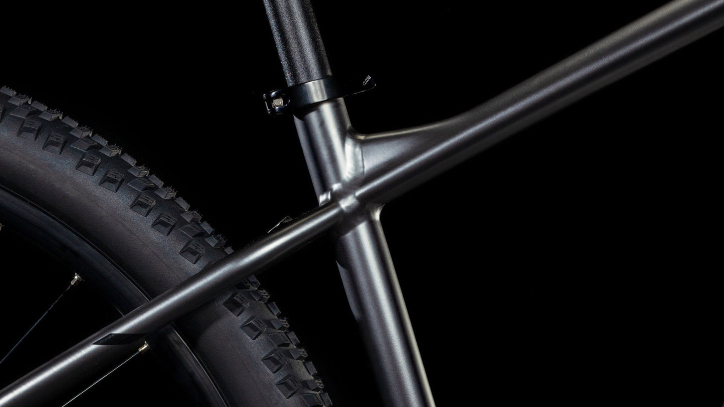 Bicicleta Cube Aim SLX (2025)