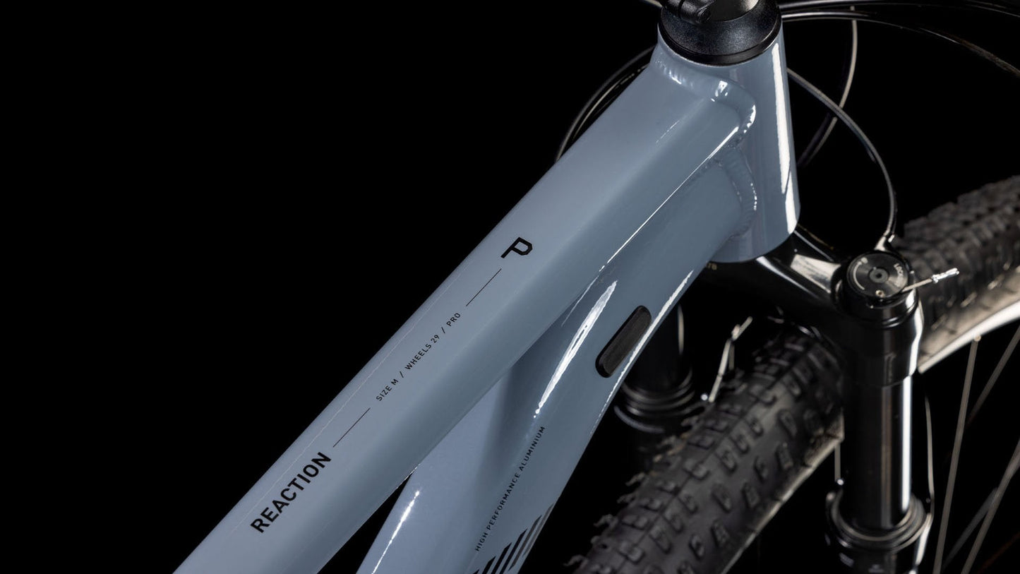 Bicicleta Cube Reaction Pro (2025)