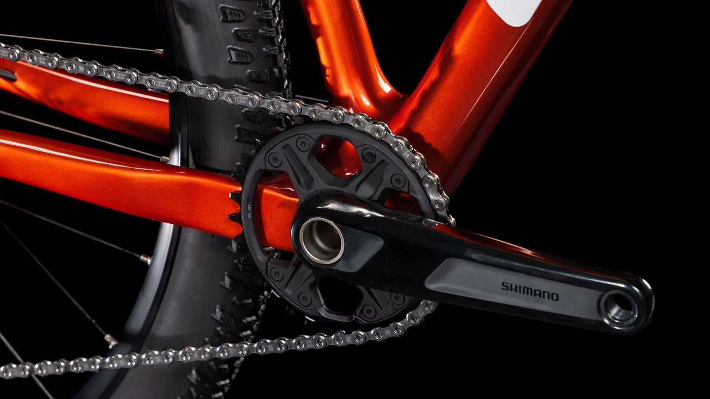 Bicicleta Cube Reaction C:62 Pro