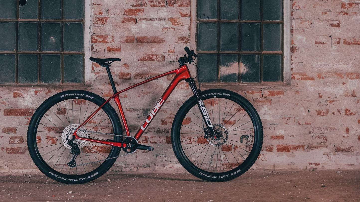 Bicicleta Cube Reaction C:62 Pro