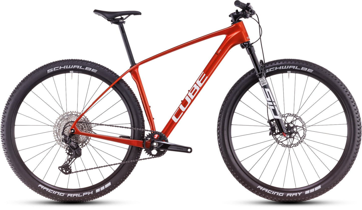 Bicicleta Cube Reaction C:62 Pro