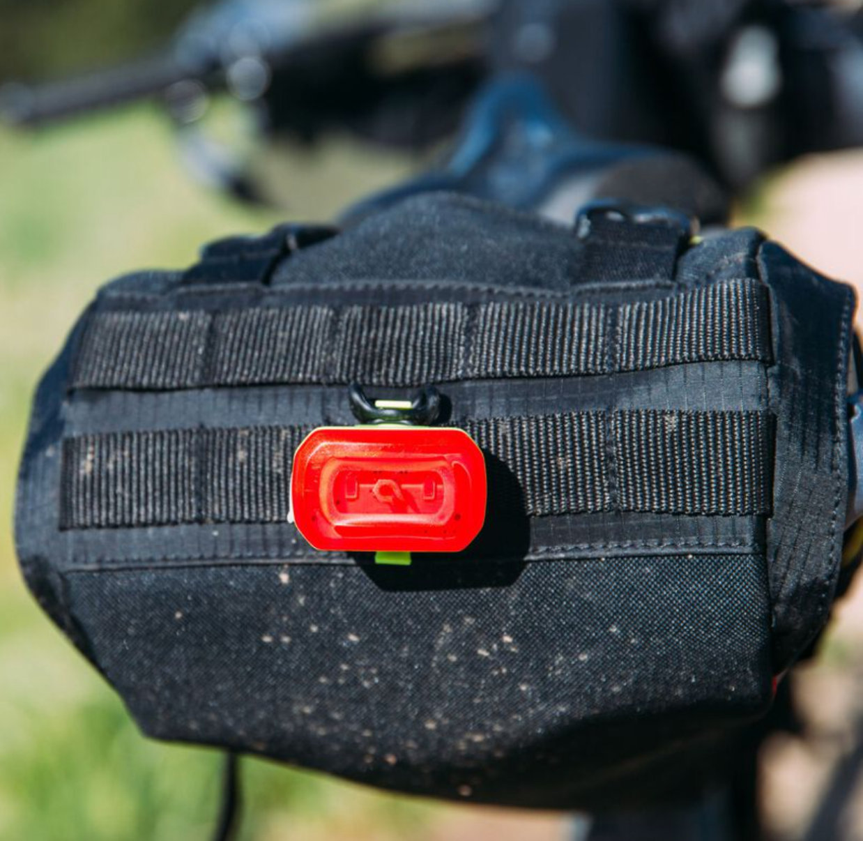 Combo luz de seguridad Dayblazer 400 & CLICK USB