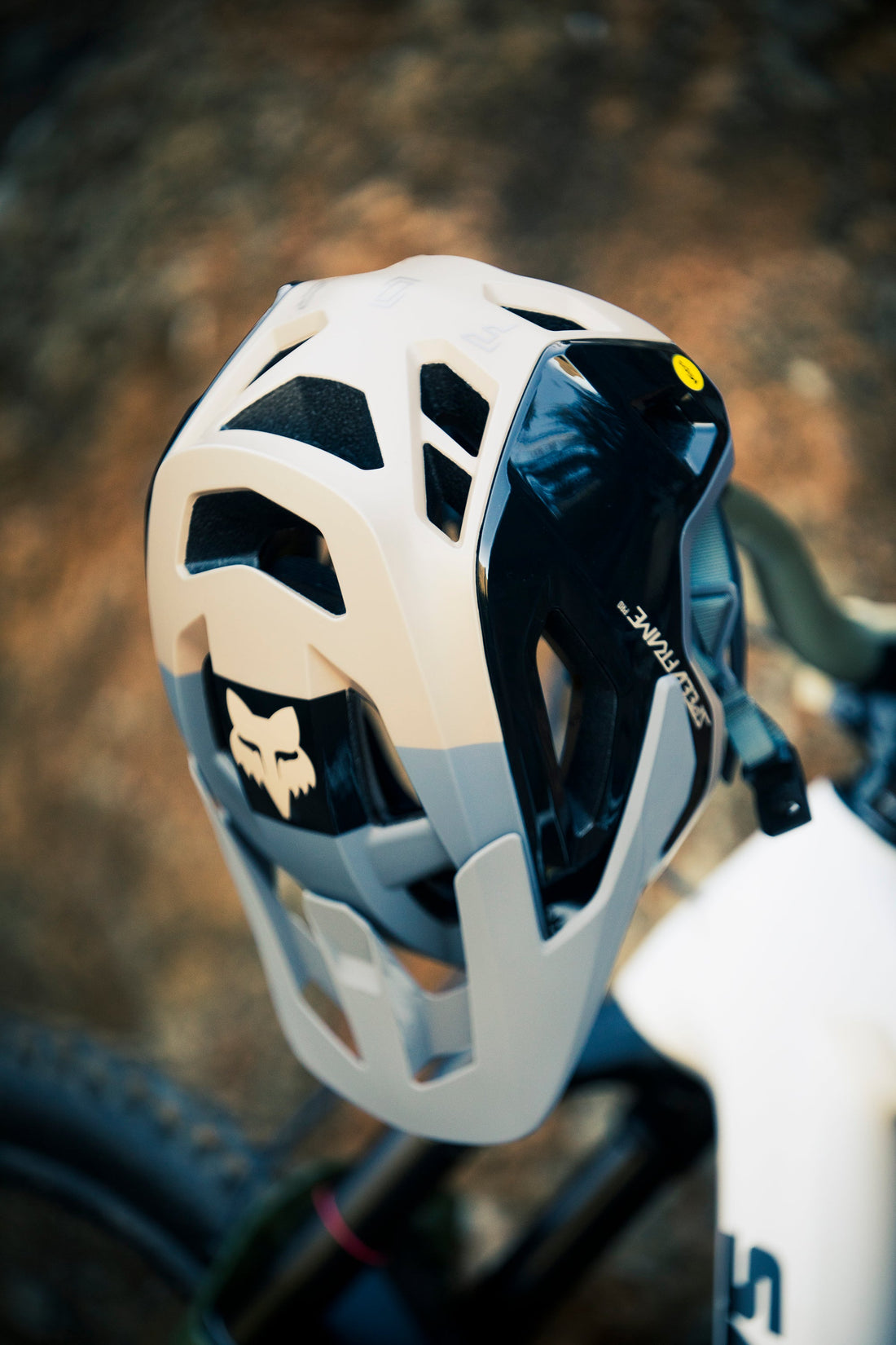 ¿Por qué la tecnología MIPS puede salvarte la vida? La ciencia detrás del casco moderno
