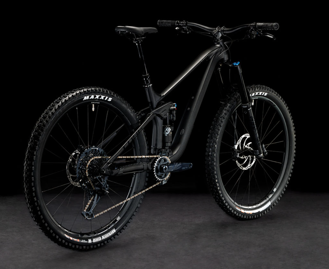 Bicicleta Cube Stereo 177 Pro black anodized