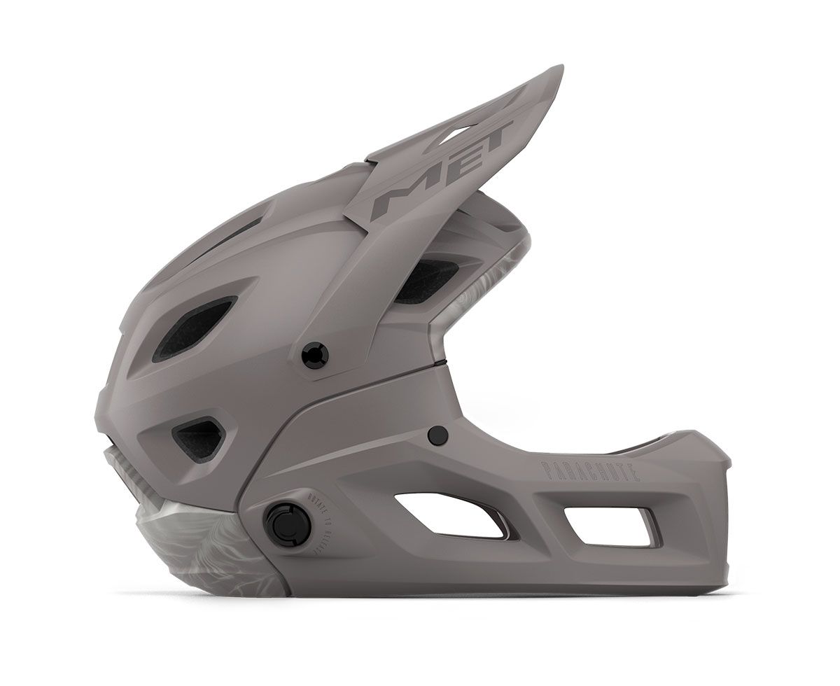Casco Met Parachute MCR con barra desmontable