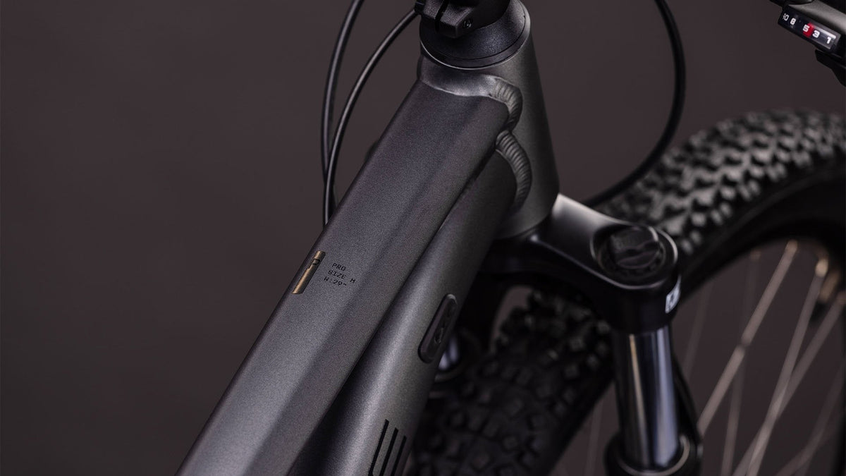 Bicicleta Cube Aim Pro