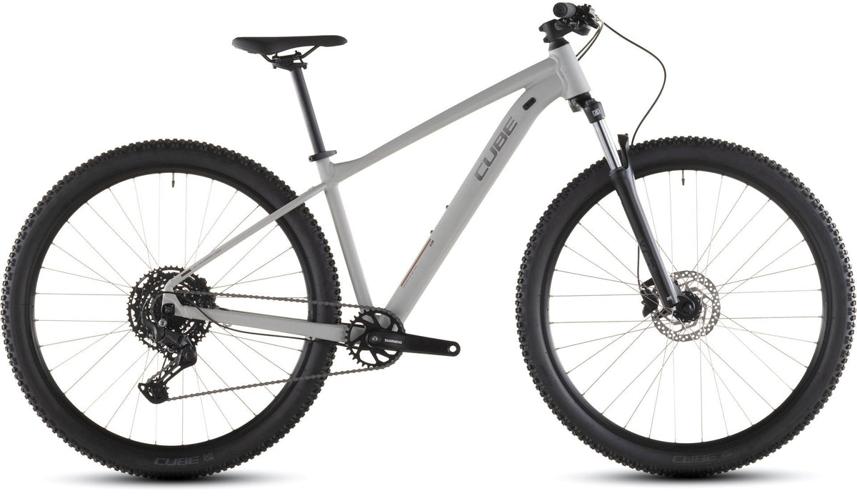 Bicicleta Cube Aim Pro
