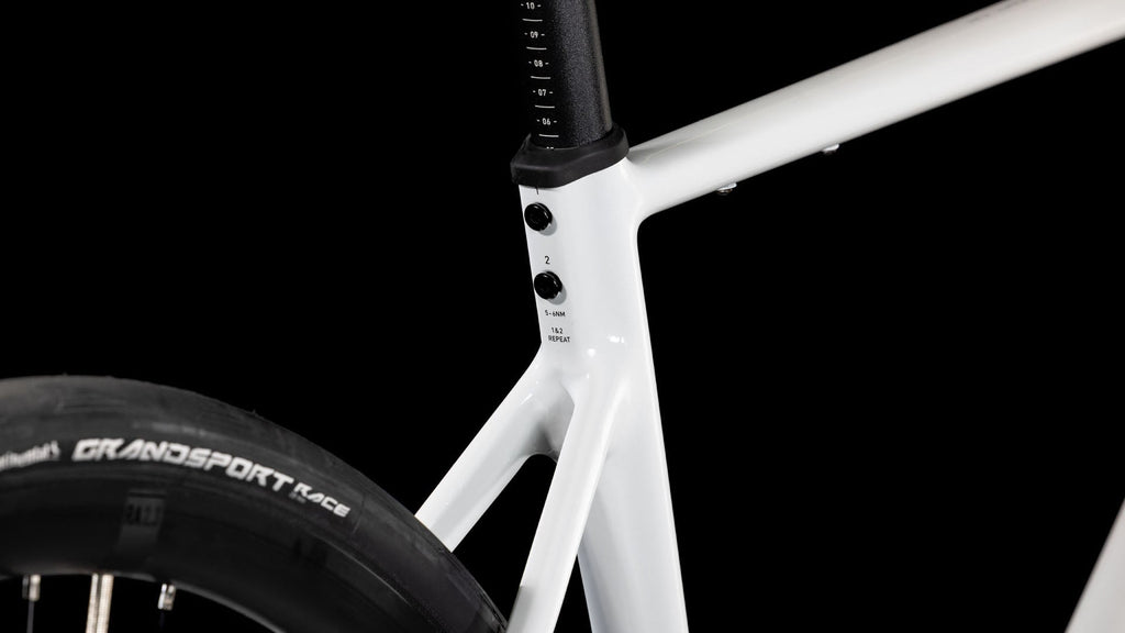 Attain SLX 2025.