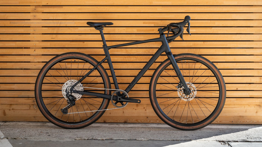 Nuroad PRO Night & Black 2025.