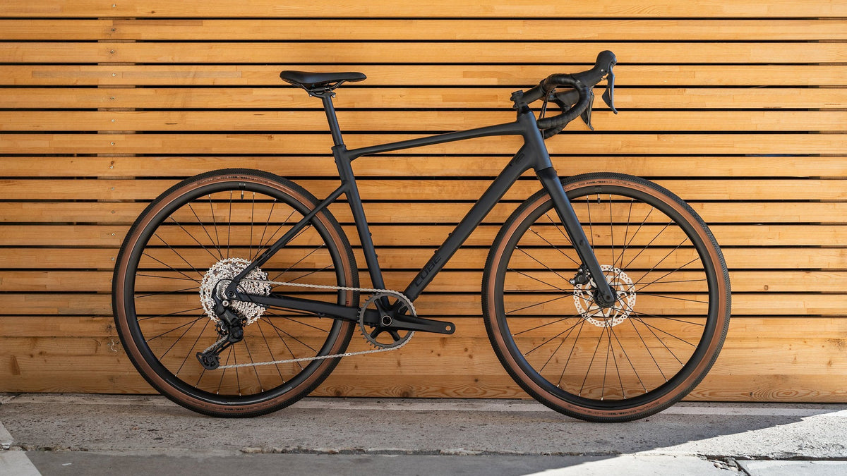 Nuroad PRO Night & Black 2025.