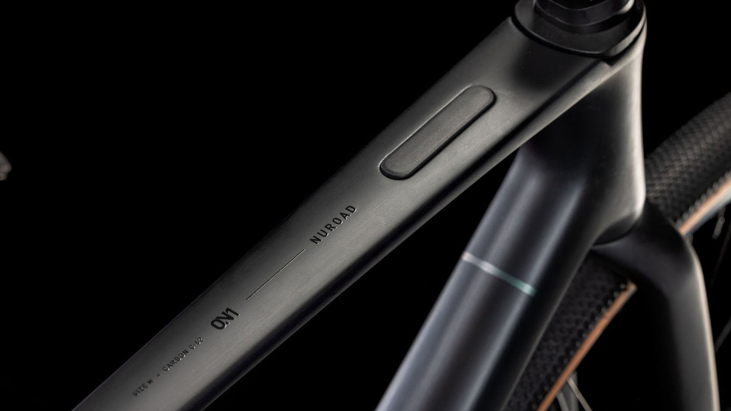Nuroad C:62 One carbon & glossy 2025.