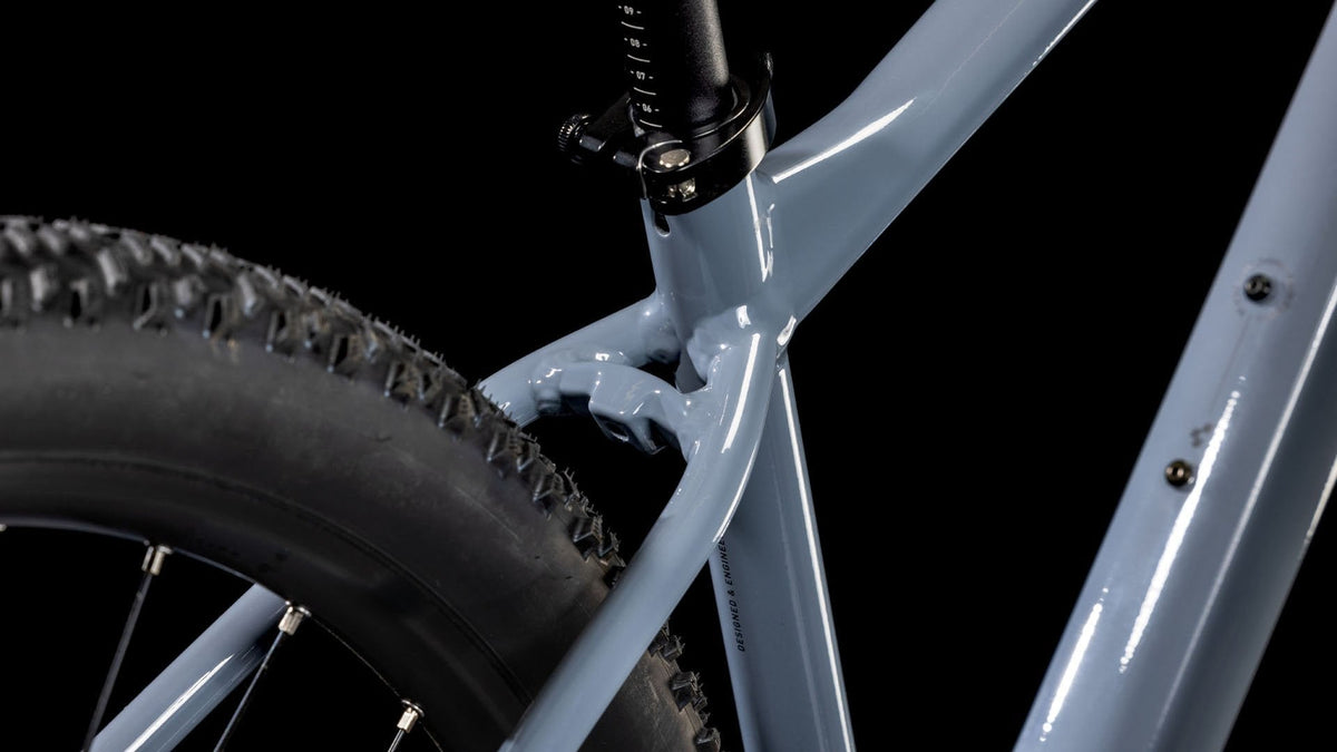 Bicicleta Cube Reaction Pro (2025)